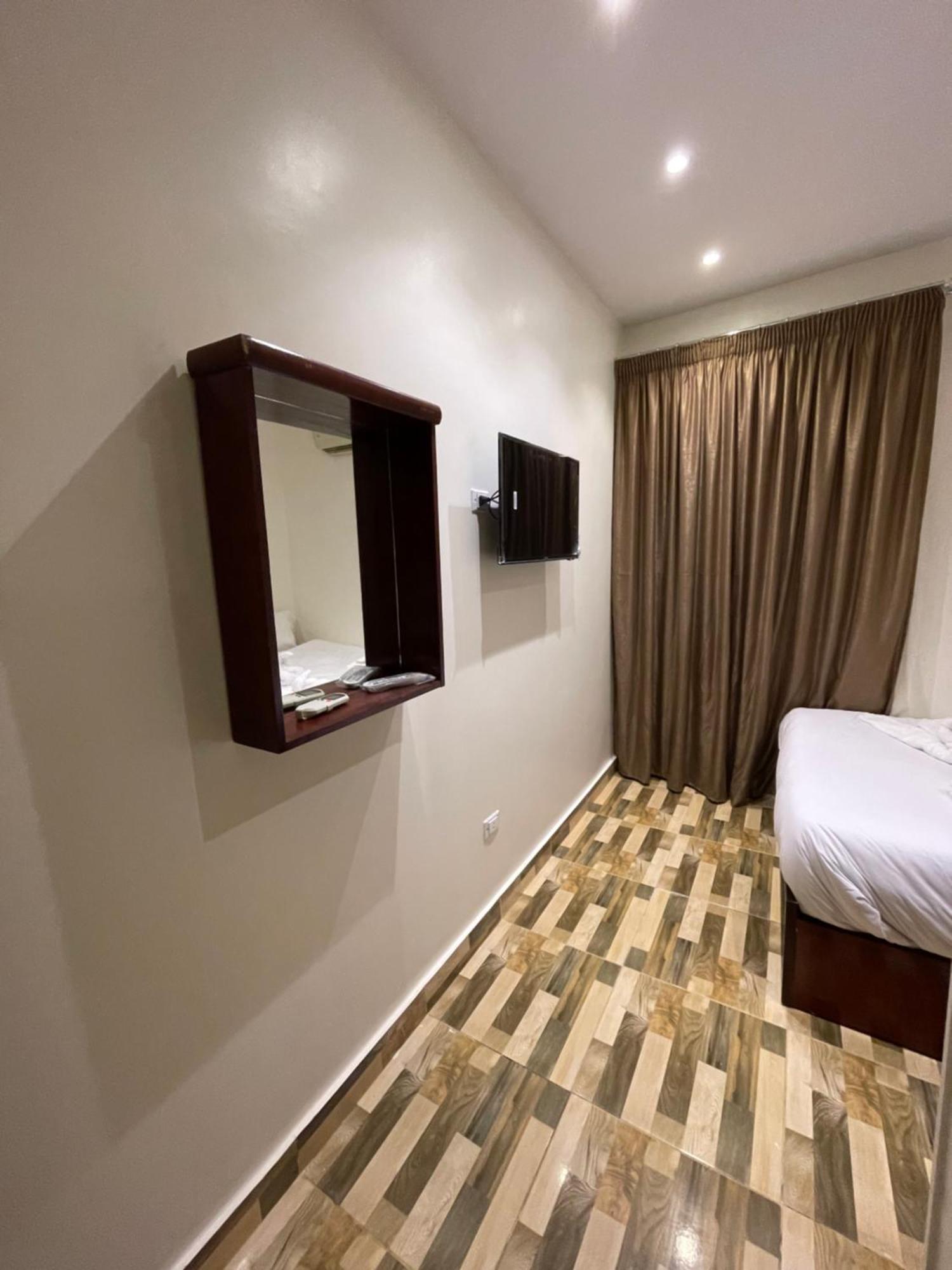 Basha Pyramids Inn Kafrat al Jabal Exterior foto